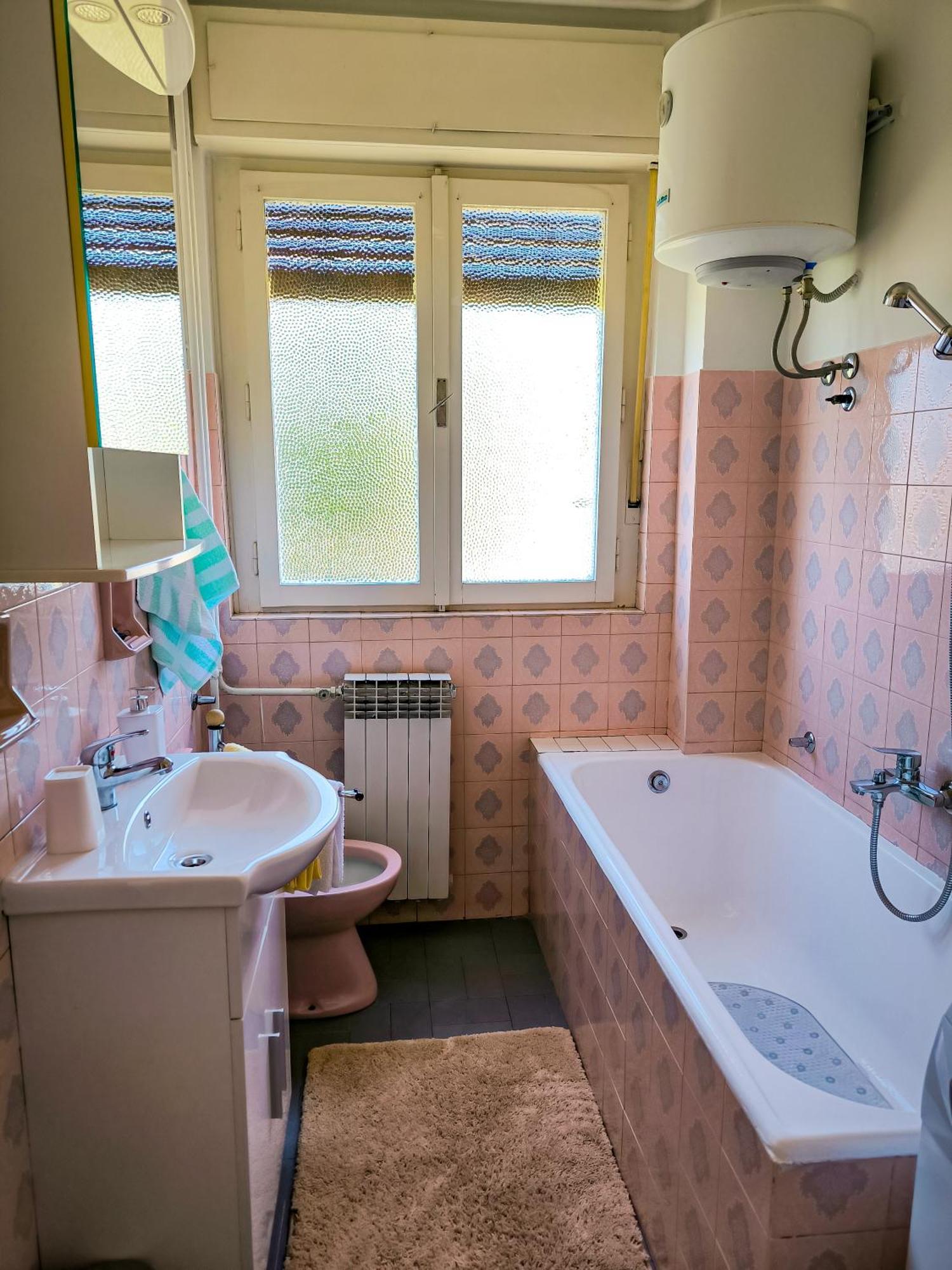 Apartman Valerija ウマグ エクステリア 写真